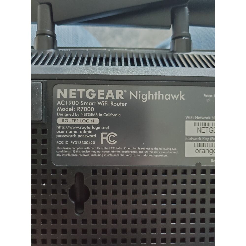 NETGEAR Nighthawk R7000 AC1900 Smart WiFi Router Dual Band WiFi 5 Original - Picture 4 of 7